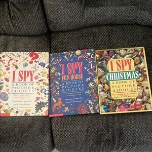 Scholastic I Spy Picture Riddles Collection - Red, Blue, Green Covers